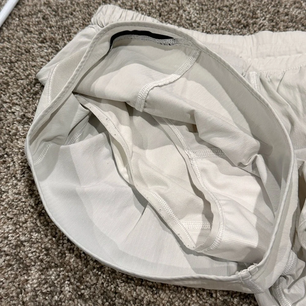 Lululemon Short - Picture 4 of 4